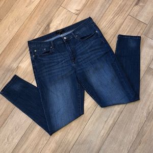 Banana Republic jeans 🍌